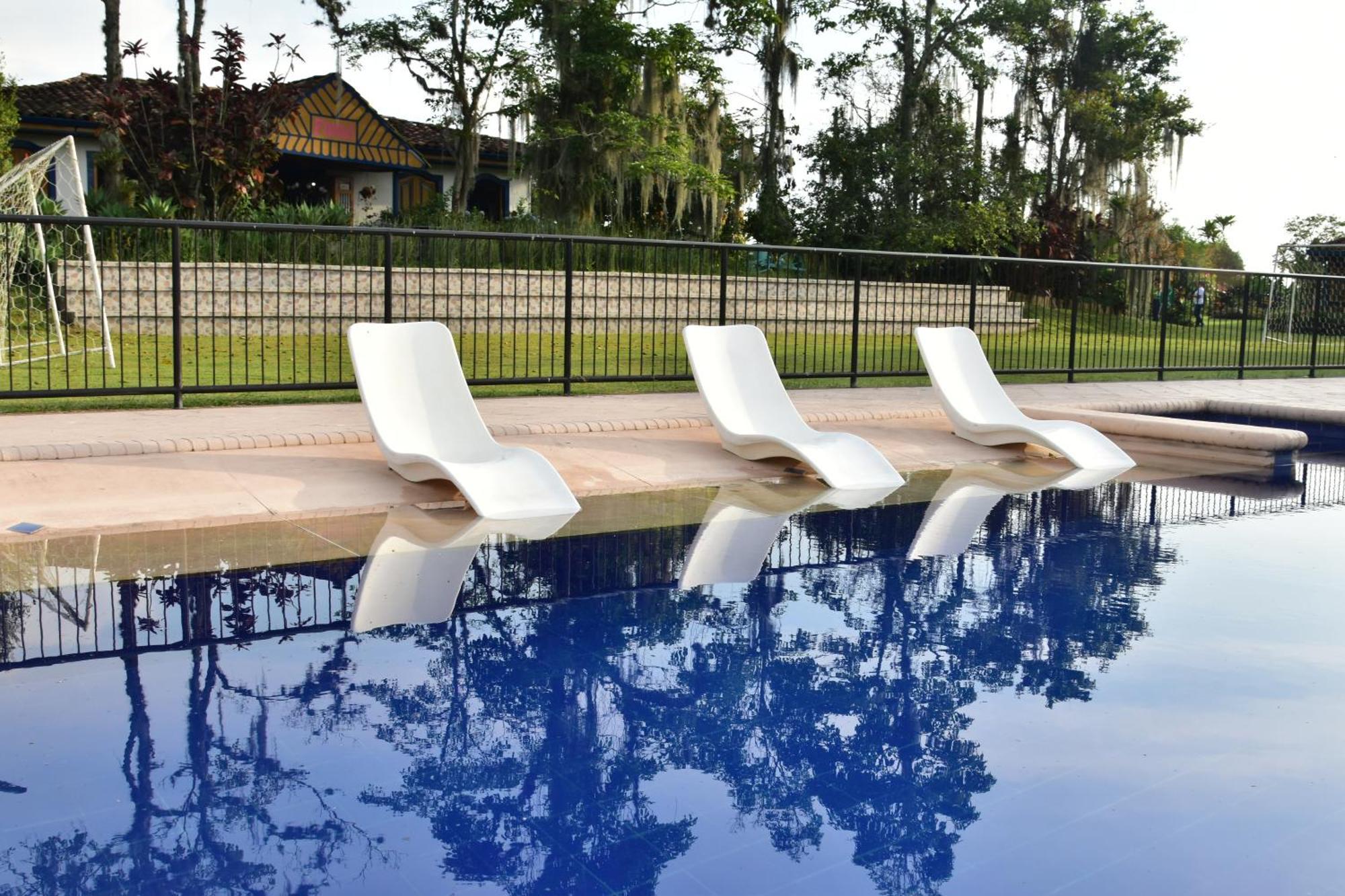Finca Hotel Los Girasoles Монтенегро Екстер'єр фото