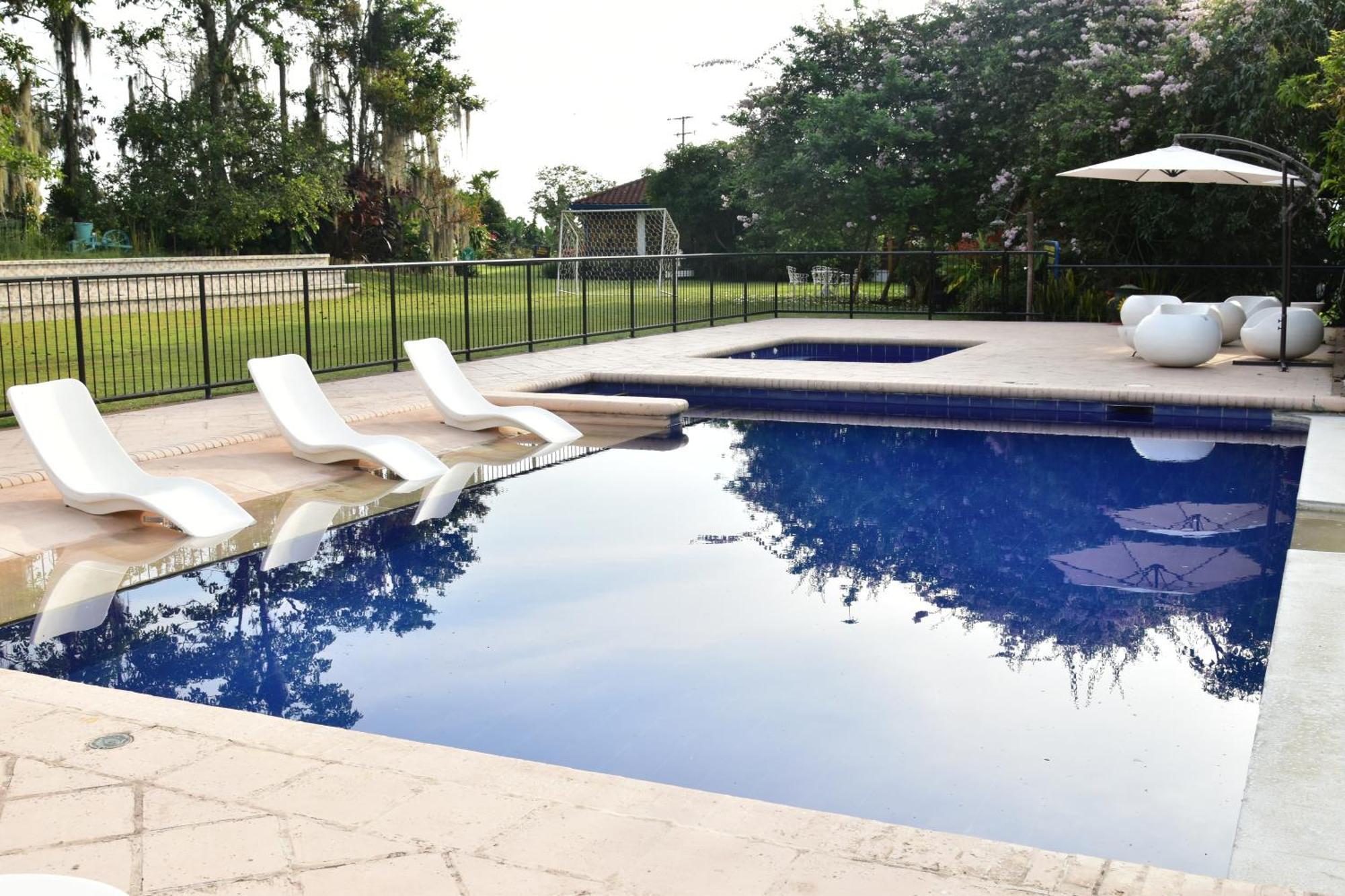 Finca Hotel Los Girasoles Монтенегро Екстер'єр фото